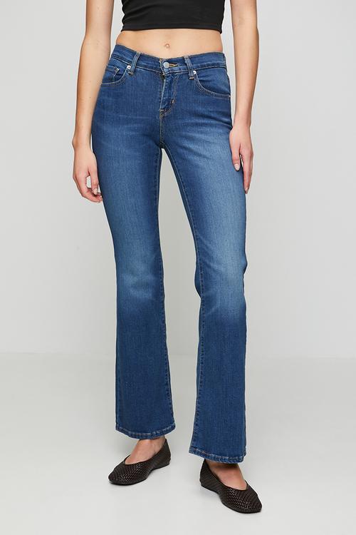 Curvy Flare Jeans - Beats