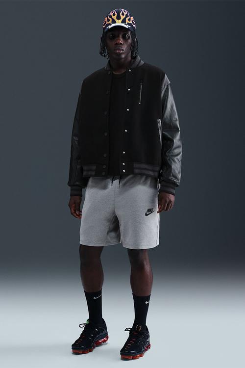 Tech Fleece Essentials Shorts - Grey /Black