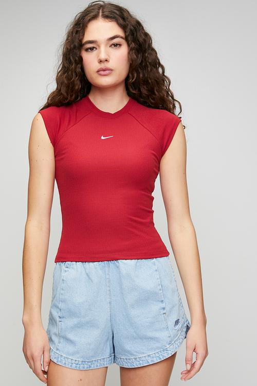 W Nsw Chill Knit Rib Top Black Colourway - Tough Red/White