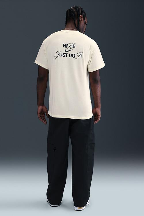 NSW Graphic T-Shirt in the Coconut Milk / Beige / Off-White