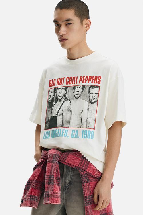 Oversized fit t-shirt - cream/red hot chili peppers
