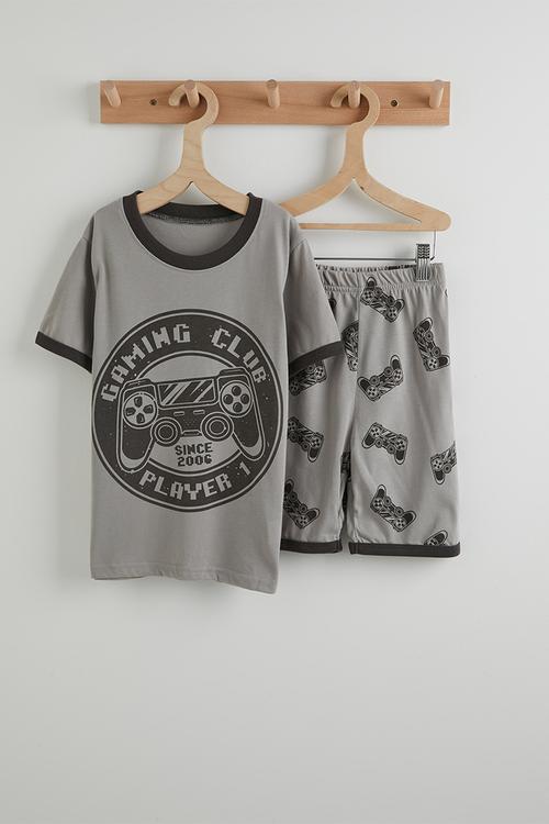 Graphic tee and aop shorts - grey