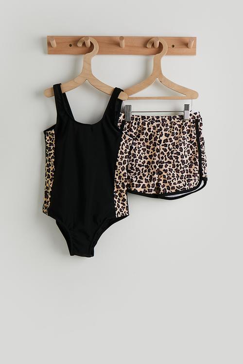 One-piece swimsuit and swim shorts - black/multi