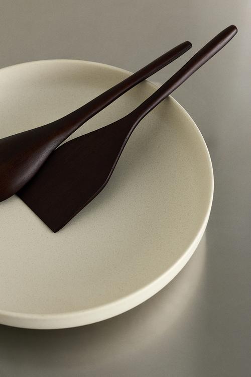 2-piece mango wood kitchen utensils set - dark brown