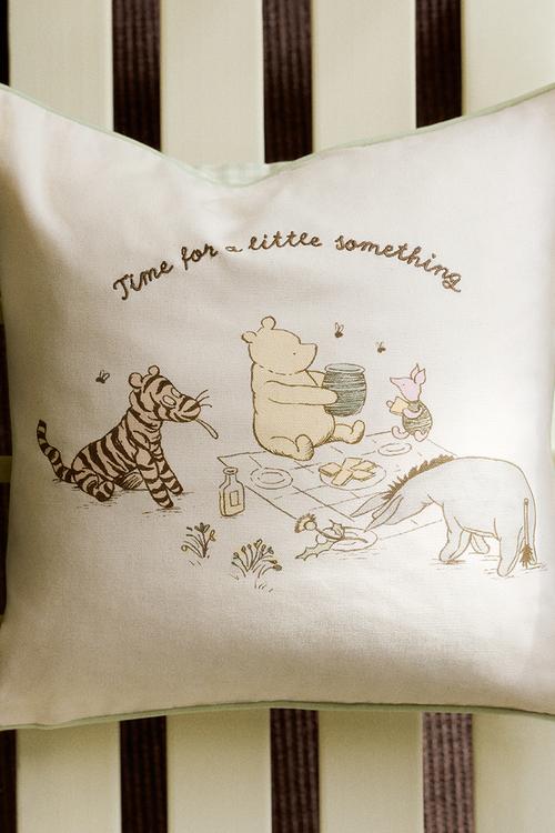 Print-motif canvas cushion cover - light green/winnie the pooh