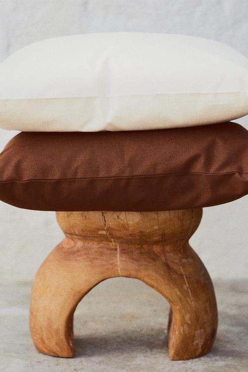Outdoor cushion cover - light beige