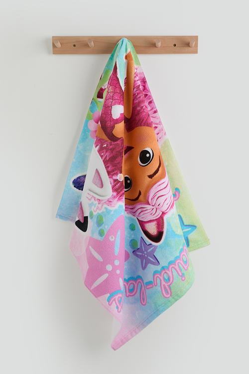 Gabby'S Dollhouse Beach Towels - pink