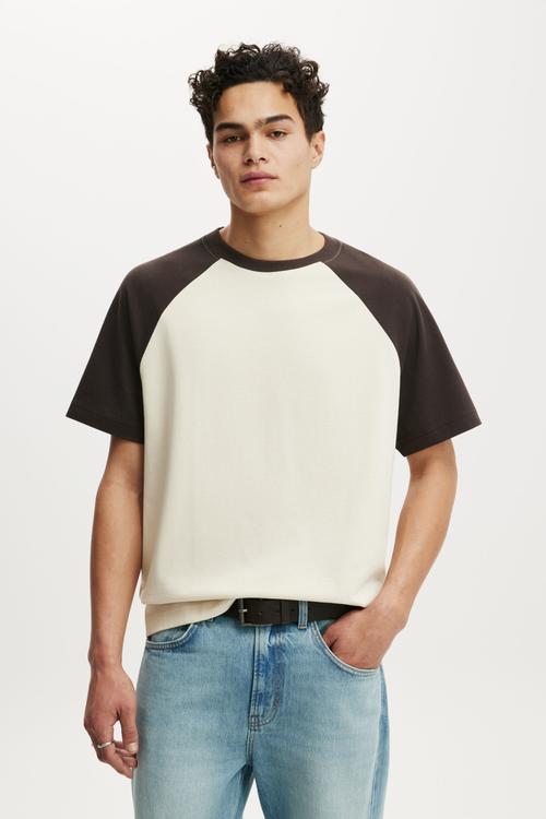 Box Fit T-shirt - Oat/Bitter Brown