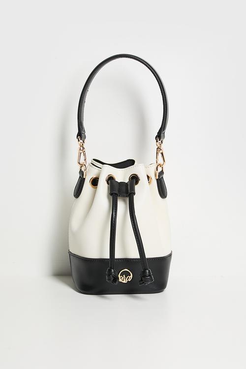 Monroe Bucket  Bag  - Black and White