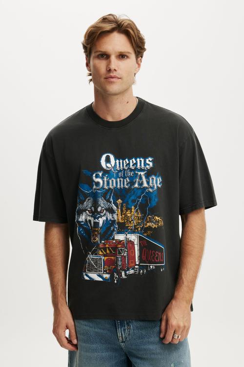 Everyday Fit Music T-Shirt - Lcn Bra Washed Black/Queens Of The Stone Ag