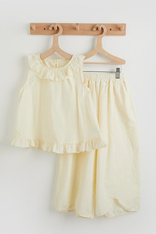 Pierrot collar top with pants - cream