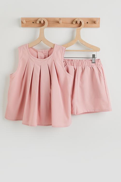 Pleated blouse & shorts - pink