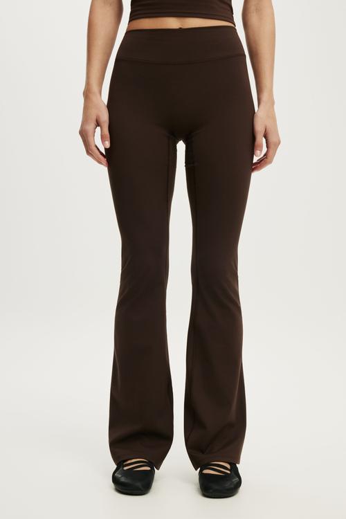 Ultra Soft Contour Flare - French Roast