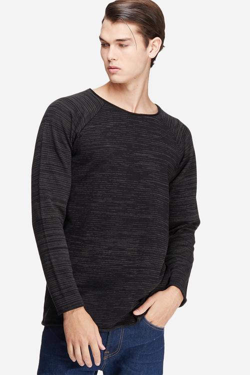 Raw edge pullover knit