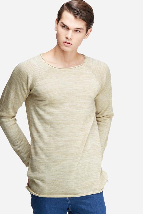 Raw edge pullover knit