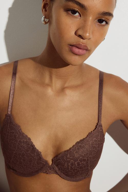 Lace push-up bra - brown
