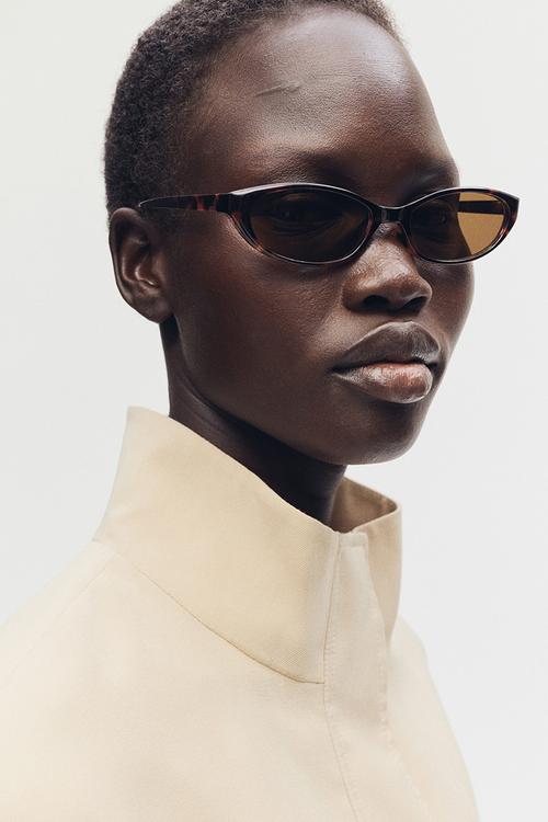 Oval sunglasses - brown/tortoiseshell pattern