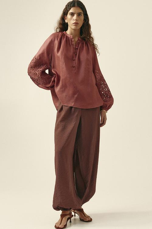 Broderie anglaise linen blouse - dusty red