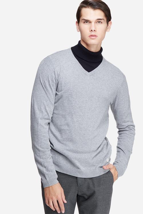 Alexander v-neck knit