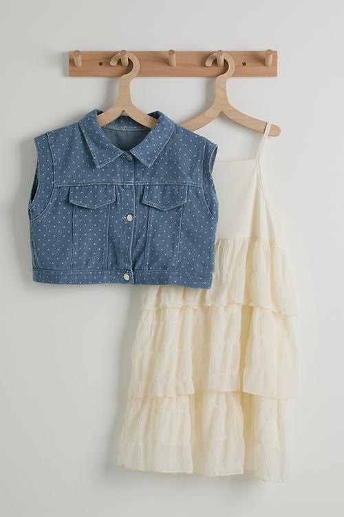 Tiered dress with denim jacket - white & blue