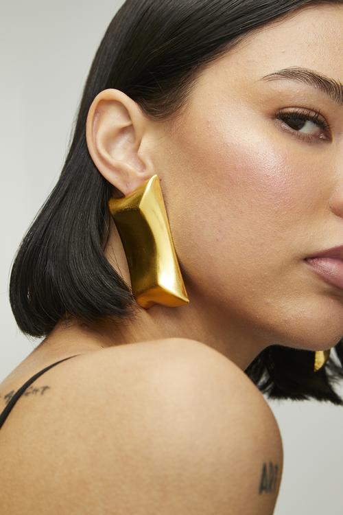 Yara Abstract Rectangle Stud Earrings-Gold