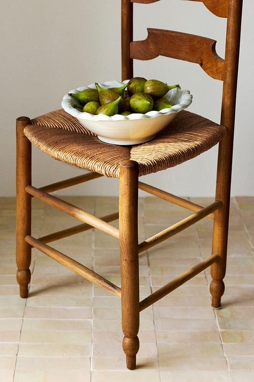 Reactive-glaze serving bowl - cream