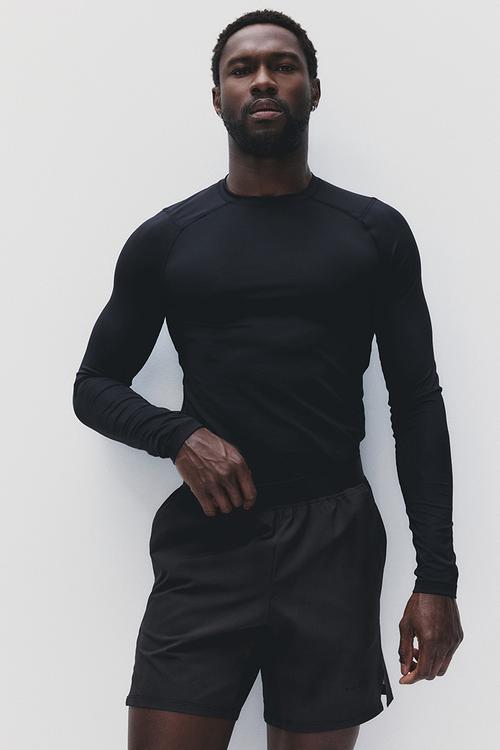 Mid-length sports shorts with drymove - dark brown