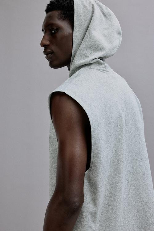 Regular fit sleeveless sports hoodie with drymove™ - grey marl