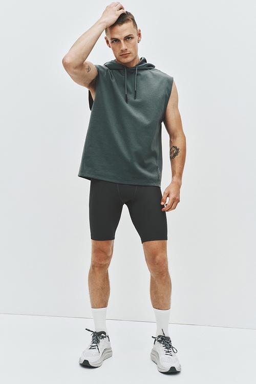Regular fit sleeveless sports hoodie with drymove™ - dusty green