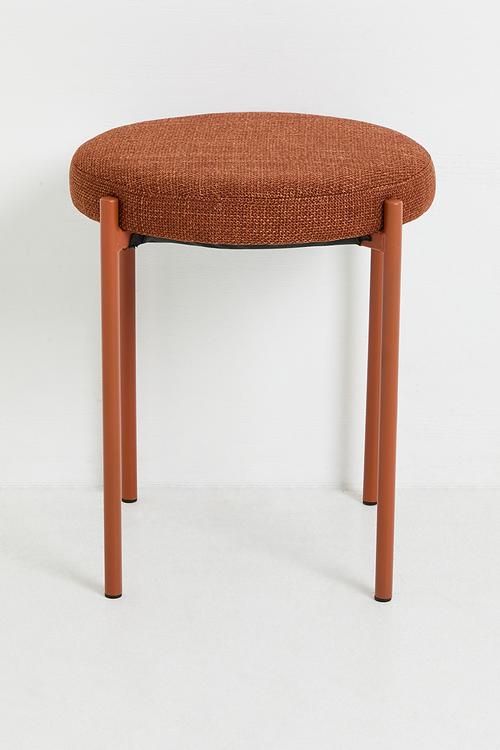 Nolan Stool - Rust