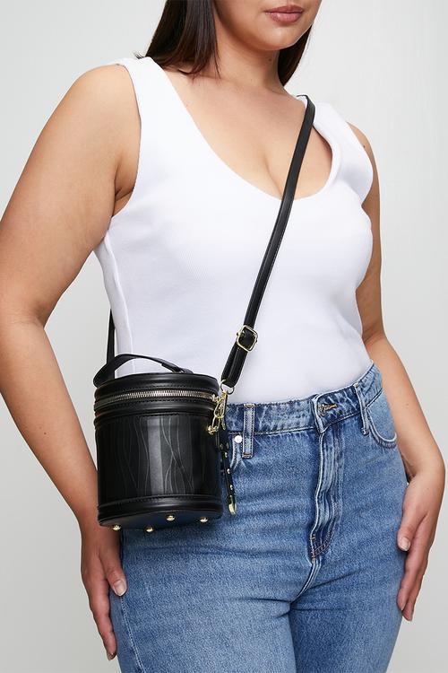Gia Woven Vanity Bag - Black