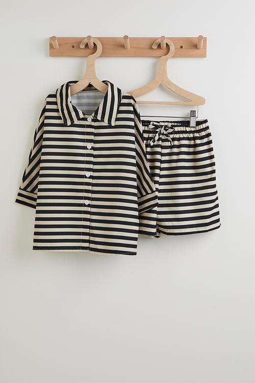 Even striped shirt and shorts - beige