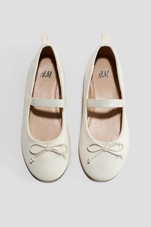 Ballet pumps - cream
