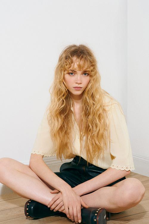 Cotton-blend blouse - pale yellow