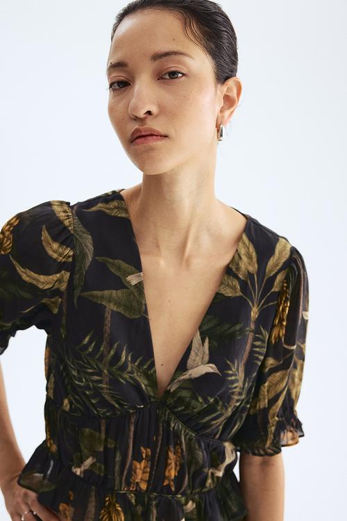 Viscose-blend gathered top - black/plants