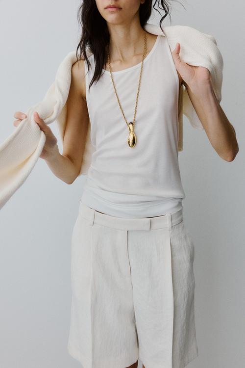 Bermuda shorts - cream