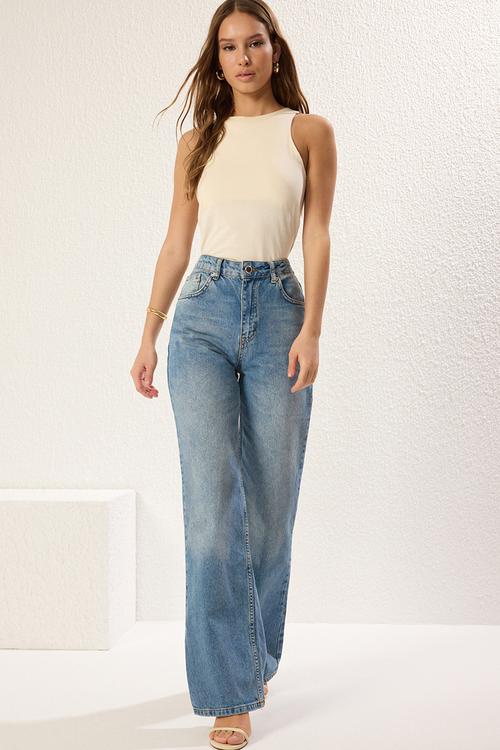 High-Waist Wide-Leg Cotton Jeans - Blue