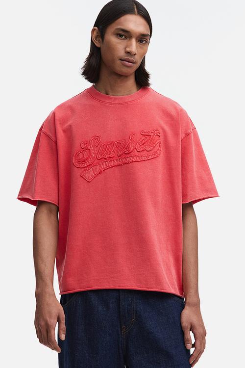 Oversized fit boxy-style t-shirt - bright red/sunset
