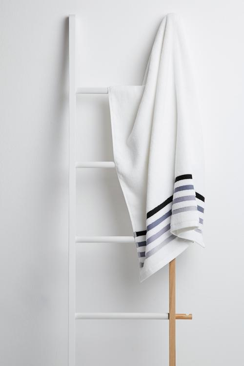 Multi stripe bath towel