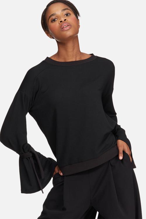 Sleeve knot sweat