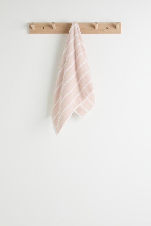 Guest towel - pink