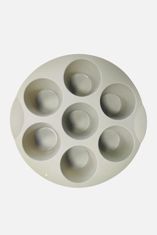Home Classix Silicone 7-Round Cupcake tray - medium green
