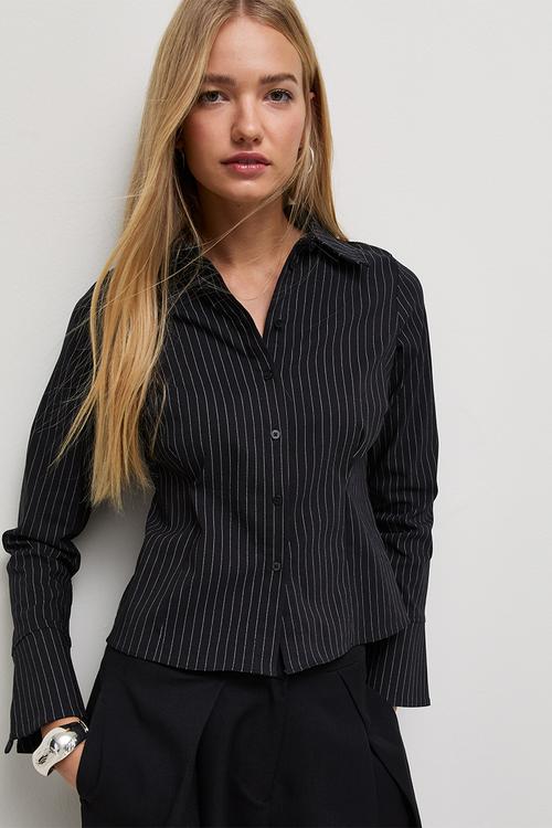 Beth Bengaline Stripe Fitted Shirt - Black With Cream Stripe