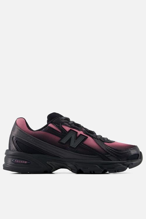 740 - black