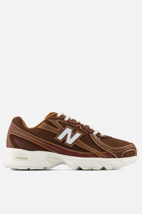 740 - brown