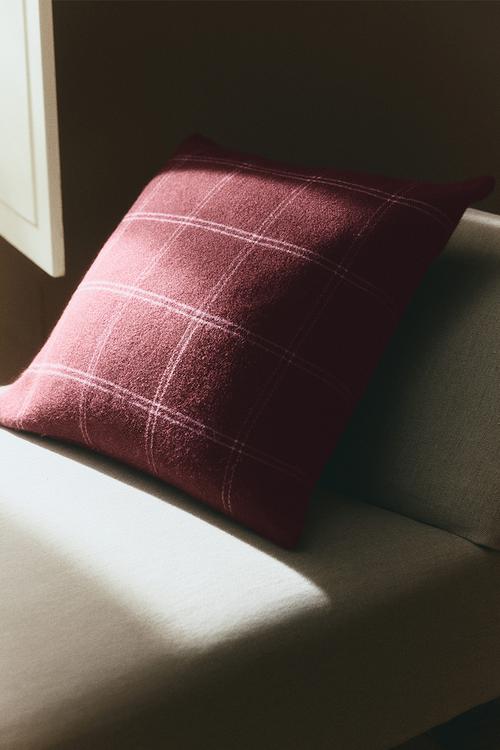 Viscose-blend cushion cover - dark plum red/checked