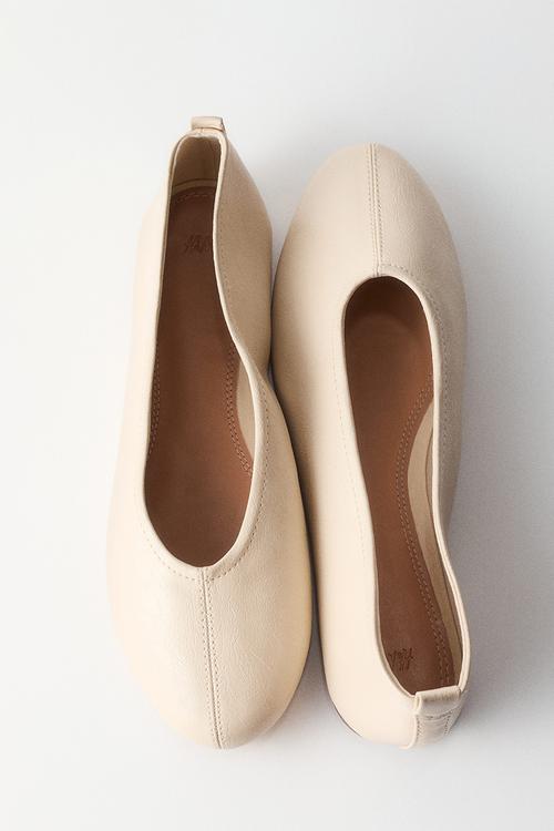 Ballet pumps - light beige