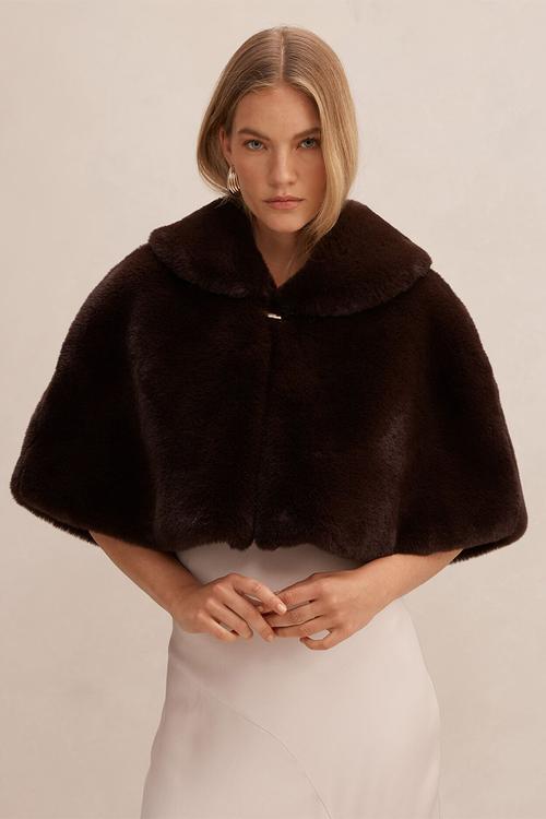 Evelyn faux fur wrap in chocolate
