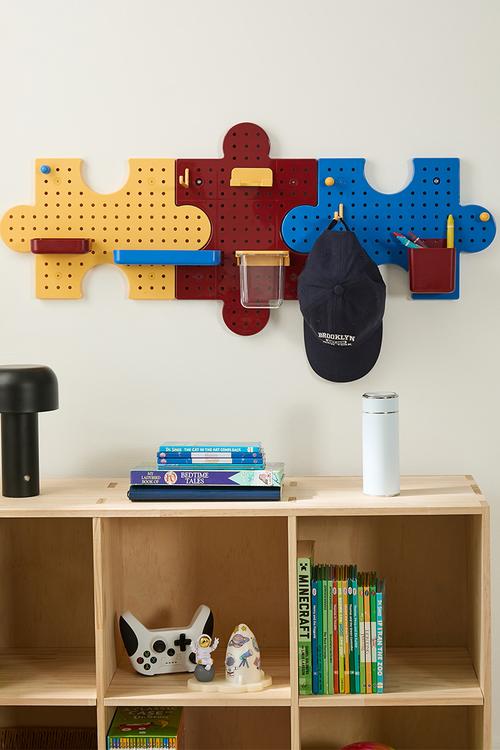 Puzzle pegboard organizer - multi