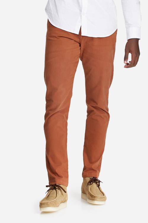 Regular fit chino with belt